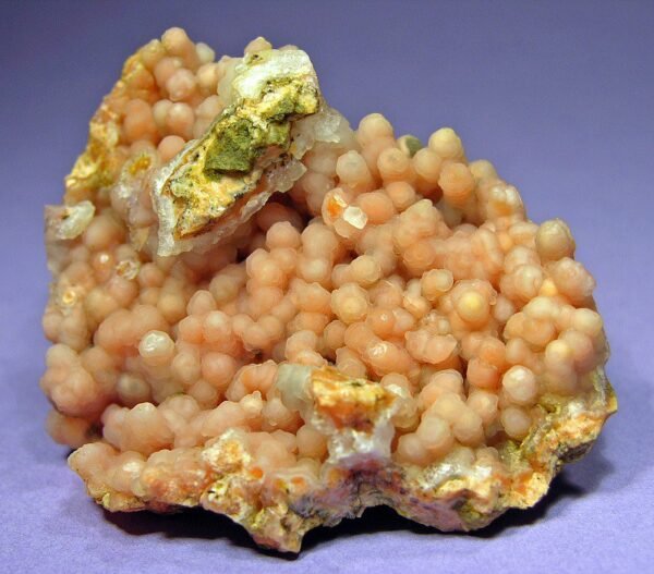 Chalcedony stalactites